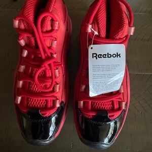 Reebok Kids Red Sneakers Size 5.5 Y Women’s 7. New No Box.